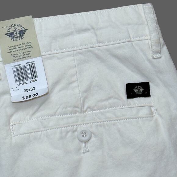 Dockers Original Chinos Relaxed Tapered Fit White Size 38x32 NWT $88 A75320004 - Picture 5 of 14
